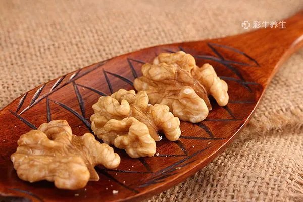 醋泡核桃仁的功效和作用