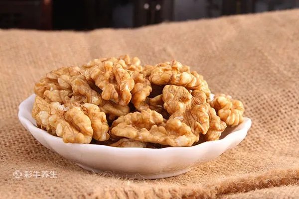 醋泡核桃仁的功效和作用