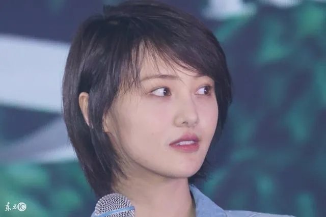 郑爽的微博小号是什么?