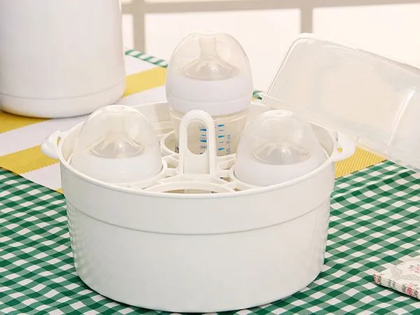 韩国comotomo奶瓶的使用方法教程，掌握奶嘴开孔技巧是关键