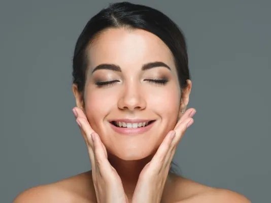 脸部快速美白的方法