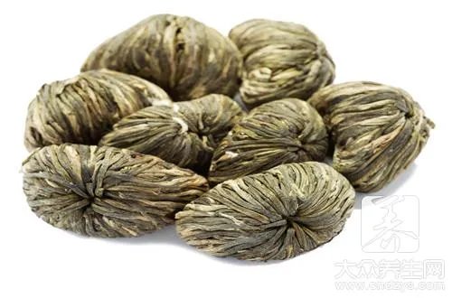 红枣银耳莲子汤的营养价值