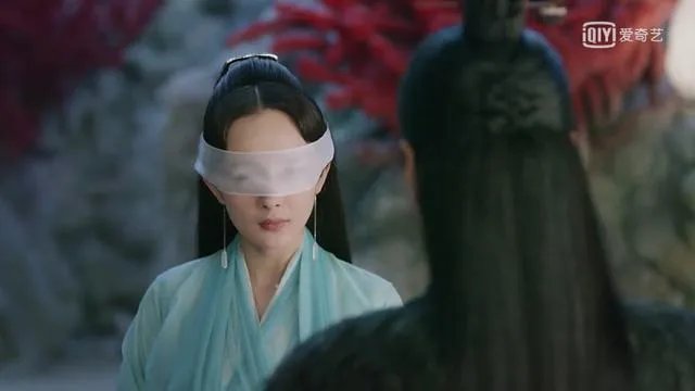 杨幂整容了吗？