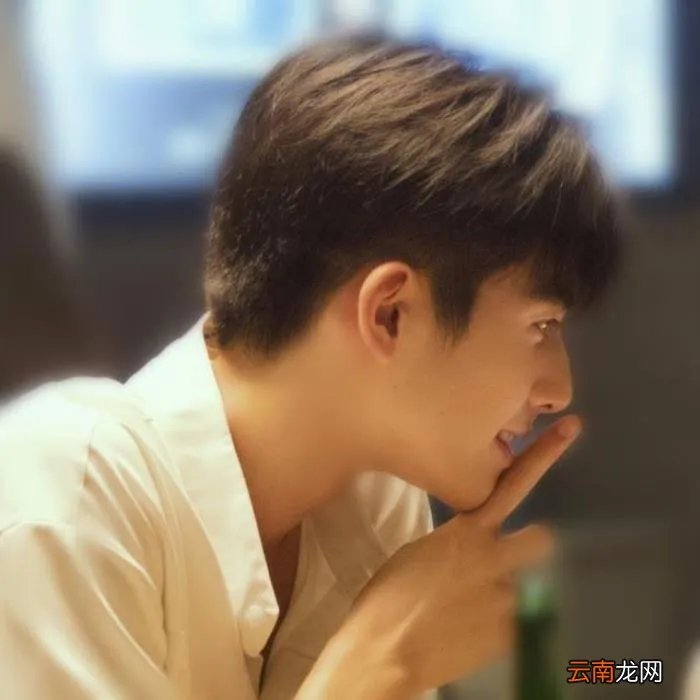 宋威龙深夜发文感慨 宋威龙学历太低了吧