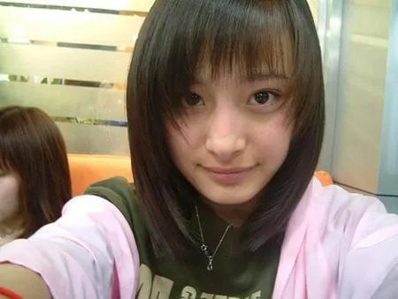 杨幂整容了吗？