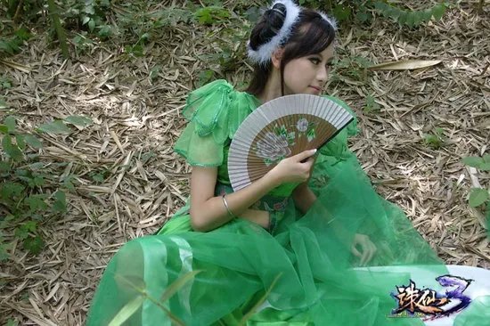 《诛仙》碧瑶众多Cos美图 你心中的真女神是？