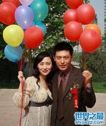 孙涛老婆李莉个人资料,为了家庭退居幕后支持