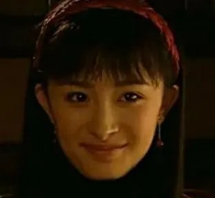 杨幂整容了吗？