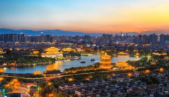 千里戈壁打一地名 千里戈壁打一地名是哪