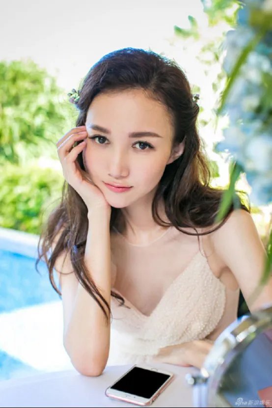 朱孝天的老婆韩雯雯资料照片 朱孝天有孩子了吗