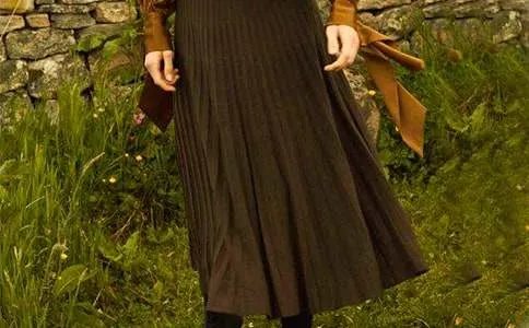 描写一百条裙子好词好句摘抄