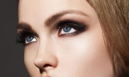 眼角上扬怎么办