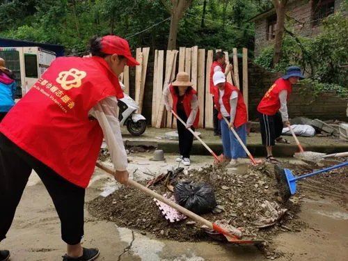 河北邯郸暴雨致街道成河,多名市民被冲走,此次恶劣天气造成了多大的损失?