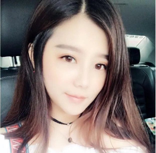 沛子歆一年挣多少钱 为什么土豪喜欢沛子歆