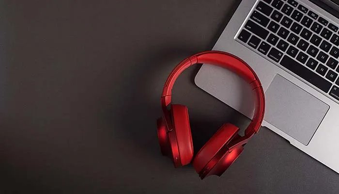 耳机上的l和r是什么意思