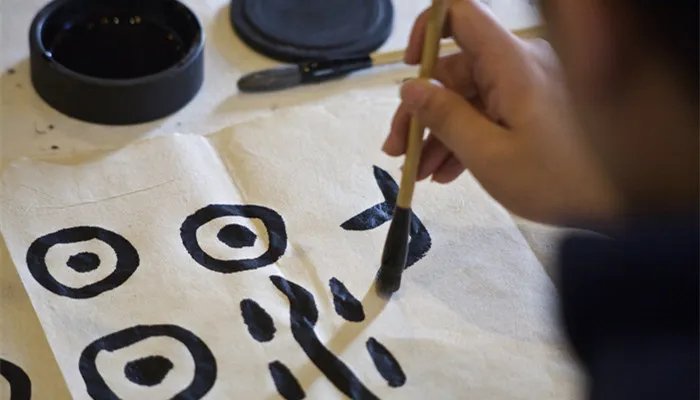 甲骨文属于哪一类文字