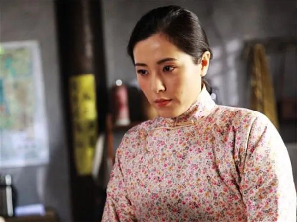 曾黎被指旺夫命有孩子吗 曾黎李易祥什么关系分手原因还有联系吗