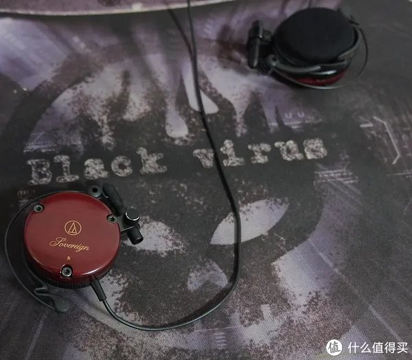 铁三角挂耳式耳机