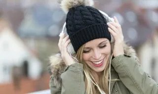 神话片头曲 神话片头曲的简介