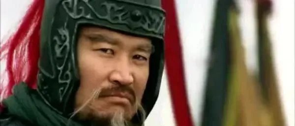 水浒英雄中，武功排名前十的英雄是哪些？