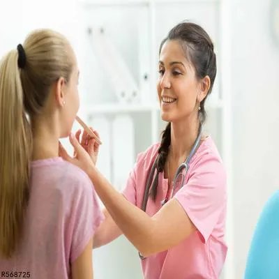 舌根有疙瘩是怎么回事