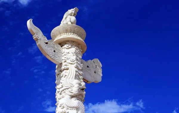 天安门前的华表是什么意思