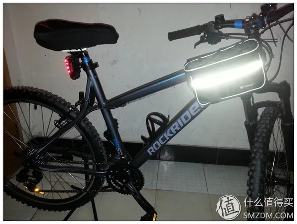 晒迪卡侬 RR5.2 自行车及装备,锻炼出行两不误