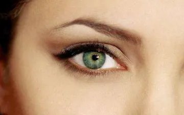 去医院割双眼皮要多少钱呢