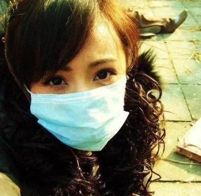 杨幂整容了吗？