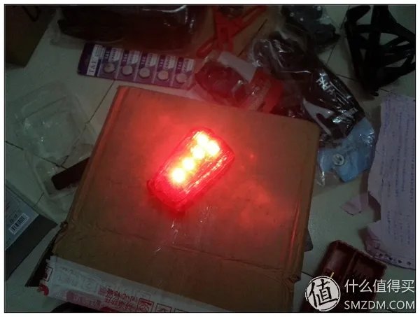 晒迪卡侬 RR5.2 自行车及装备,锻炼出行两不误