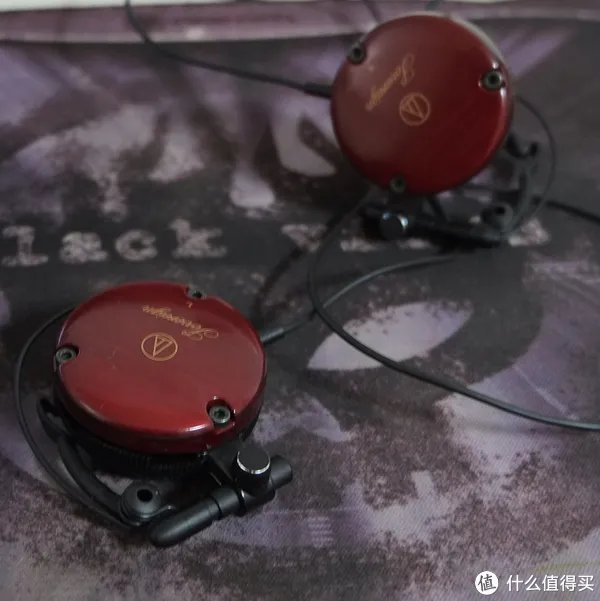 铁三角挂耳式耳机