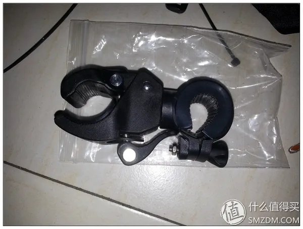 晒迪卡侬 RR5.2 自行车及装备,锻炼出行两不误