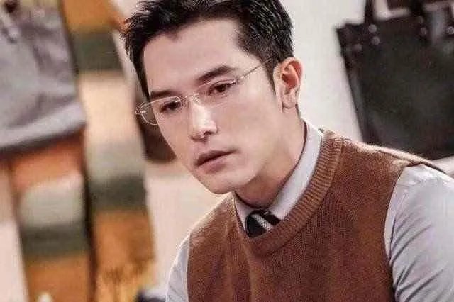 邱泽公开恋情没与张钧甯商量，难道他又要重演“渣男”角色吗？