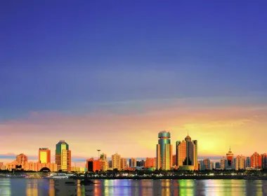 三亚机票酒店预订暴增3倍，除了三亚，还有哪些地方过年可以一去？