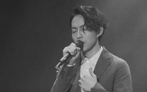 没关系你也不用给我机会，反正我有一生可以浪费什么歌