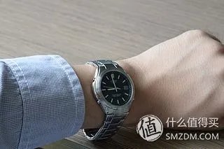 简单干净商务范儿:CASIO 卡西欧 LIW-120DJ-1AJF 男款光动能腕表
