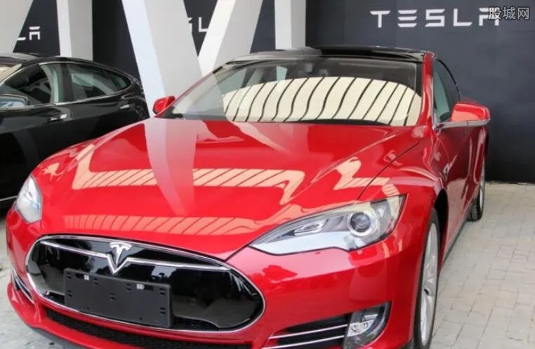 特斯拉再次自燃 自燃事故频发电池安全遭质疑