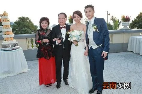 曹乳舒_结婚30年是什么婚