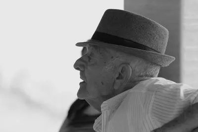 身上长老年斑怎么去除 简单介绍三大方式