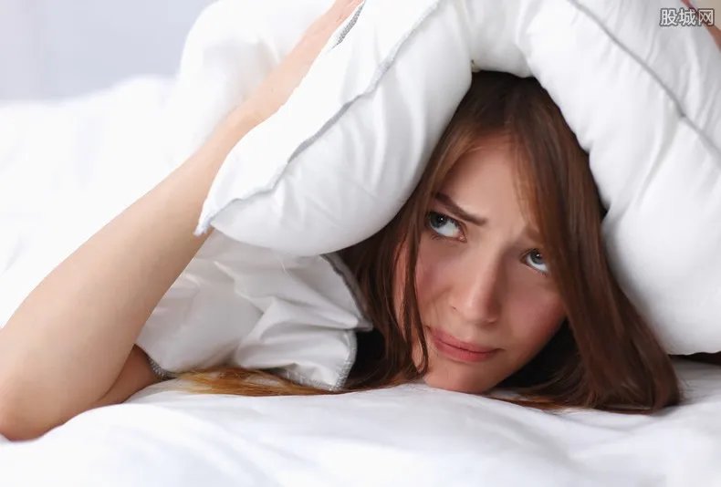 老妪用头发填枕芯 枕芯最好的牌子有哪些