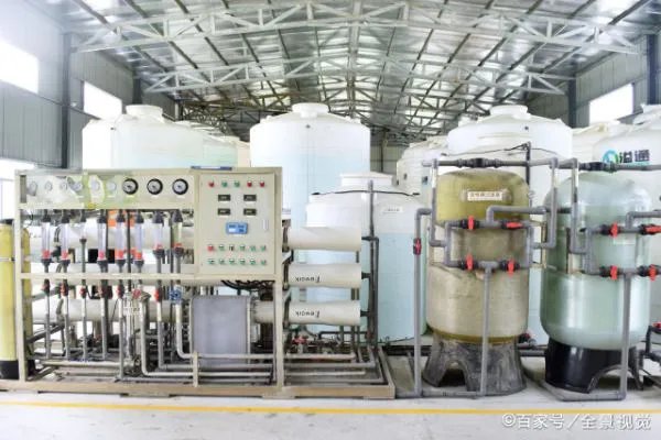 尿素做叶面肥，浓度多少合适？