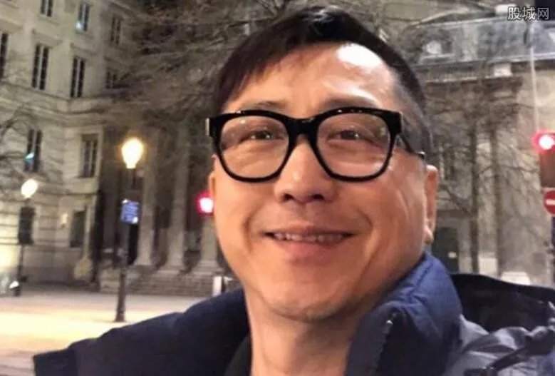 庾澄庆疑再当爸 妻子顺利怀胎三个月