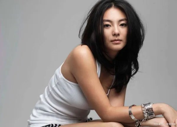 张雨绮把出战机会给张含韵，她为什么对张含韵这么好？