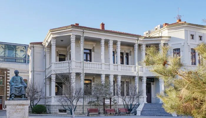 为母则刚上一句是什么 为母则刚出自哪里