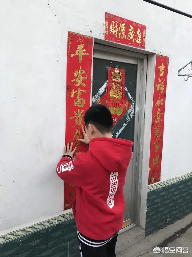 2019年什么时候贴对联，应该怎么贴？