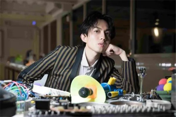 为什么说林宥嘉是渣男很花心吗 邓紫棋炮轰林宥嘉原文为什么分手