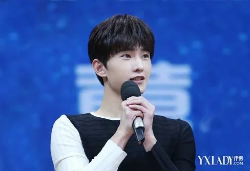 杨洋胡夏天天向上发生了什么杨洋无缘留下当主持