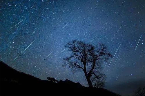 双子座流星雨几点？在哪个方位？