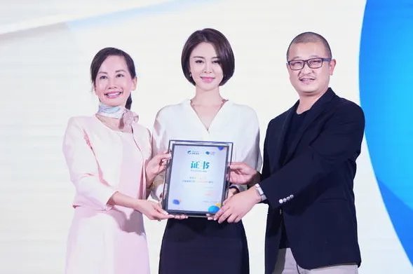 关悦为什么感谢佟大为？