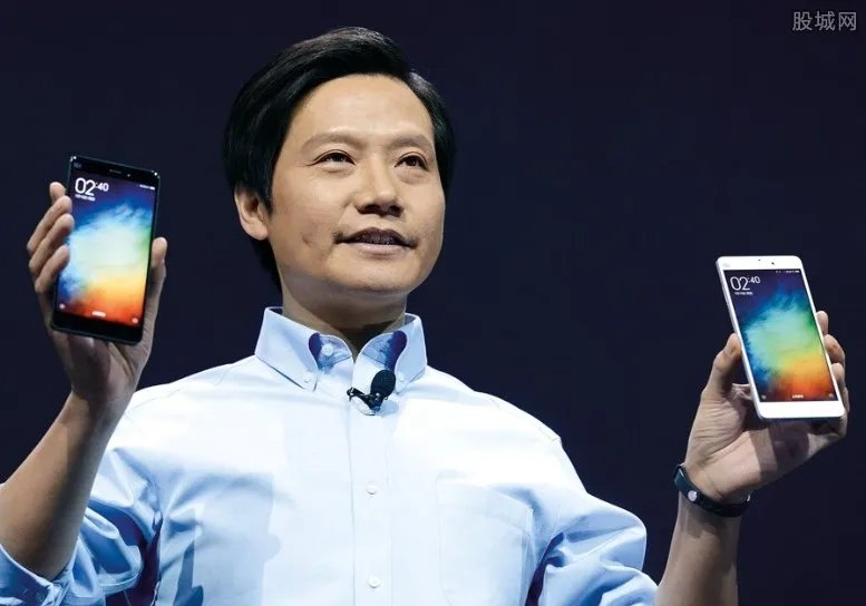 雷军辞猎豹董事长 雷军将击败马化腾成中国首富